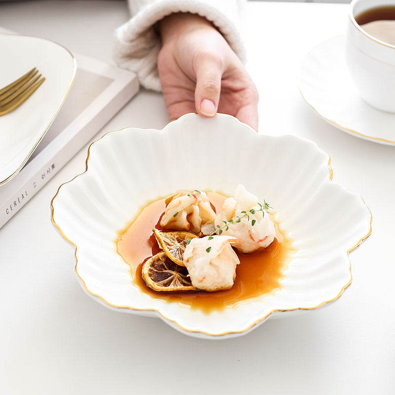 Ceramic Plate – Elegant Tableware for Home & Dining