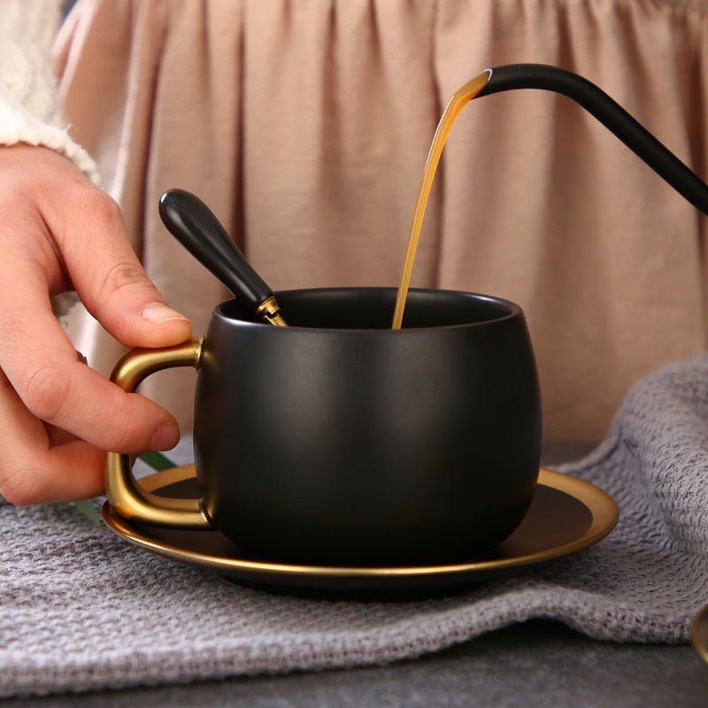 Ceramic Coffee Cup – Elegant Mug for Home & Office
