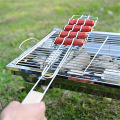 Outdoor Grilling Accessories – Wooden Handle Sausage Clip, Vegetable Clip & Barbecue Rack Set for BBQ Tool Kit