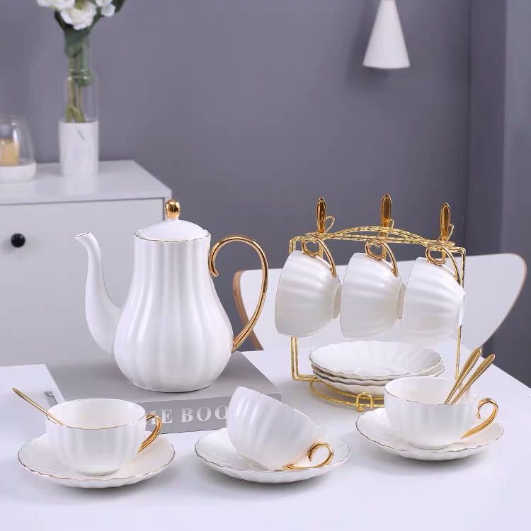 Luxury Gold Painted Tea & Coffee Cup Set – Elegant Living Room Tableware